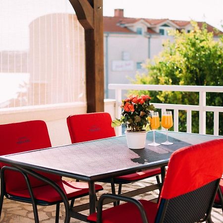 Apartment Franic Podstrana Exterior foto